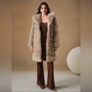 🤎 New LONG FAUX FUR COAT LIGHT Brown BEIGE  Camel Furry Hooded Jacket XS